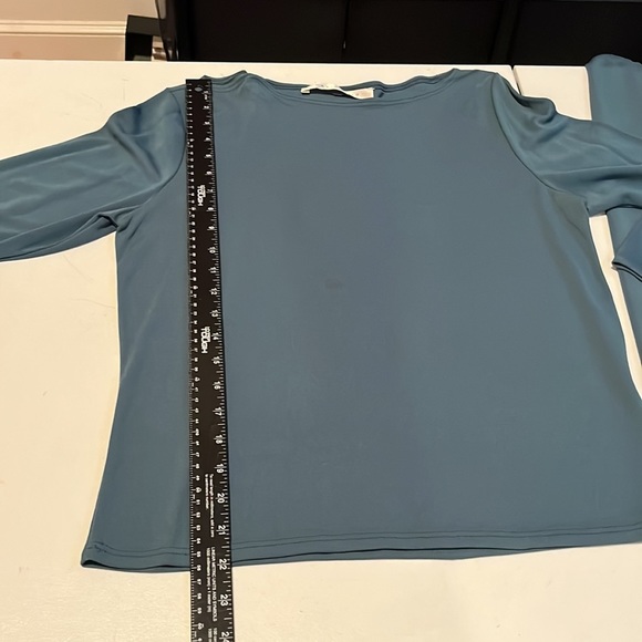 Max Studio size Medium Teal blue 2 piece 3/4 sleeve top & pull on Maxi skirt - Picture 10 of 14